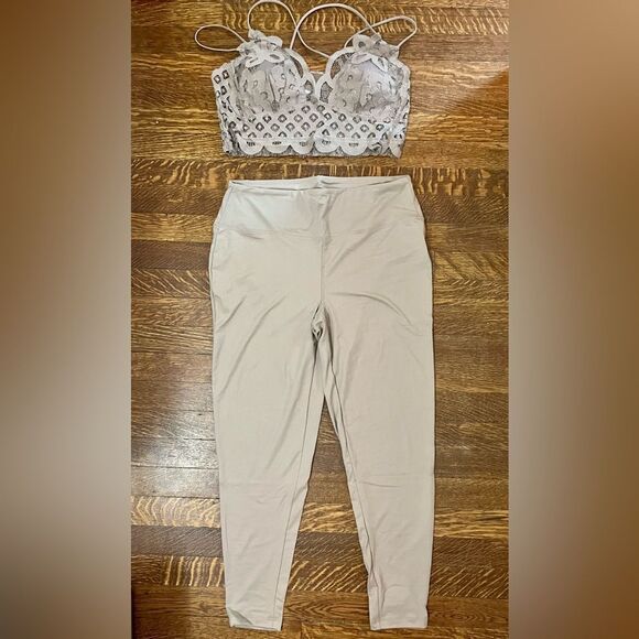 Zenana Outfitters PLUS Bralette and Leggings Set Sz 2X - Picture 1 of 4